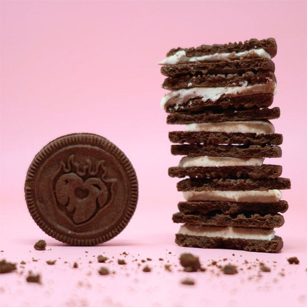 Selena Gomez Limited Edition OREO Cookies with Cinnamon Creme